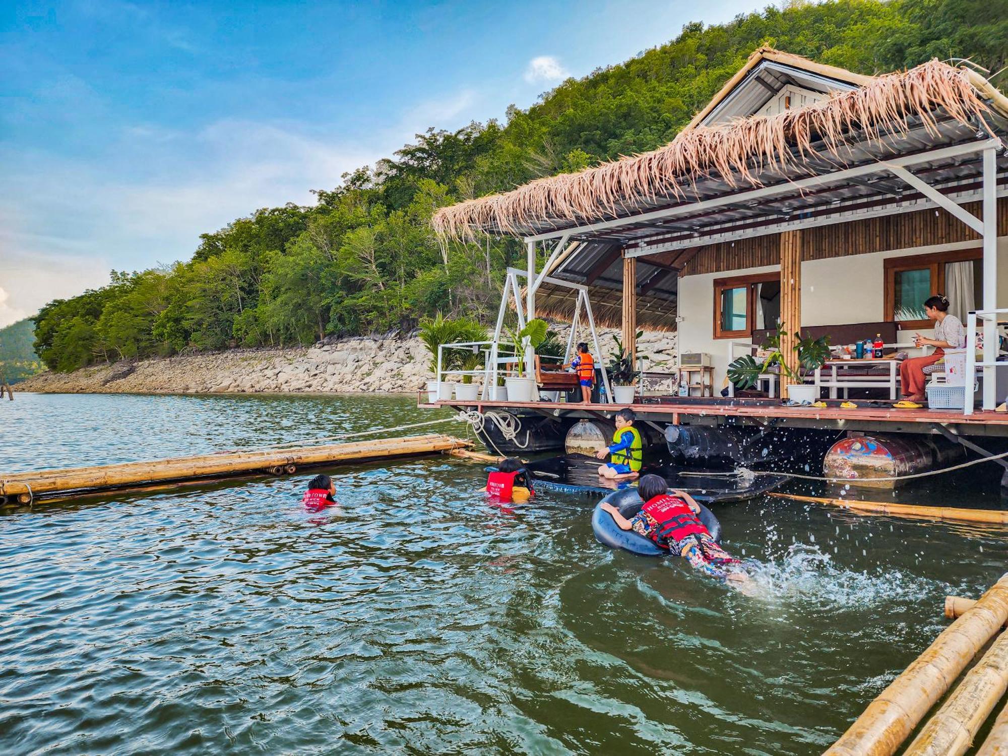 Hometown Riverview - โฮมทาวน์ ริเวอร์วิว Si Sawat Extérieur photo